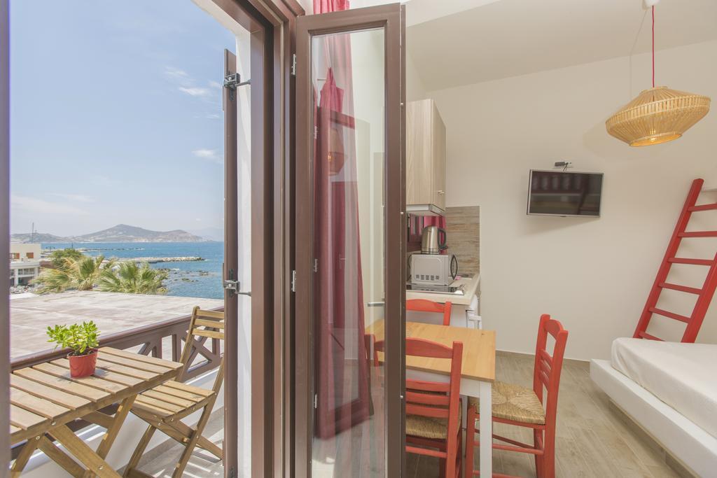 Amalthia Luxury Studios Naxos City Bagian luar foto